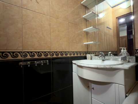 квартира за адресою Братиславська вул., 7