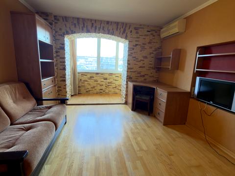 квартира за адресою Братиславська вул., 7