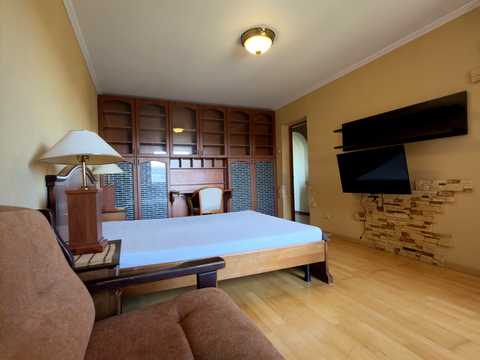 квартира за адресою Братиславська вул., 7