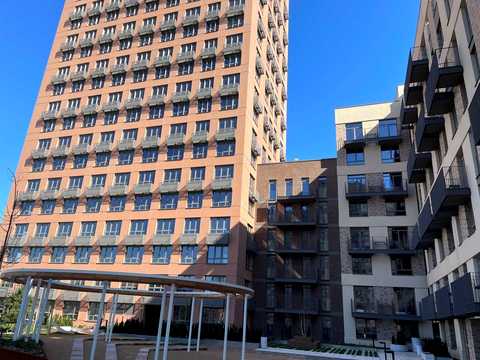 квартира по адресу Вавиловых ул., 11