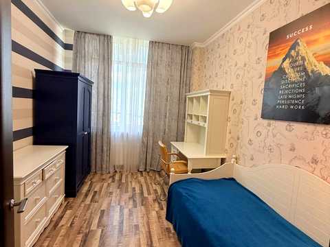 квартира по адресу Французский бульв., 22/3