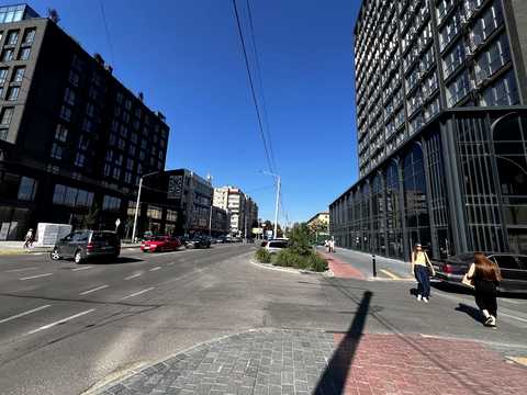 коммерческая по адресу Южный бульв., 40