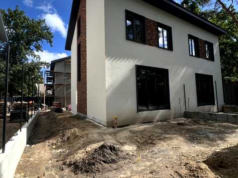 будинок за адресою Матвія Донцова вул. (Тургенєвська)