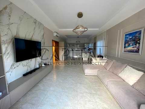 будинок за адресою Центральна вул.