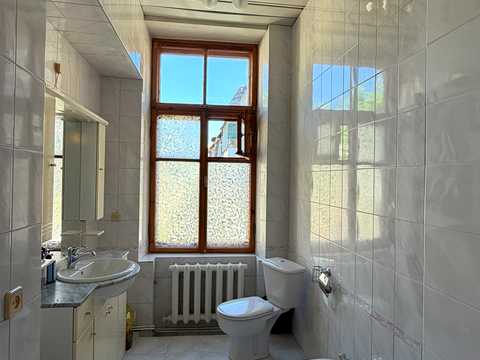 квартира за адресою Одеса, Семінарська вул., 4