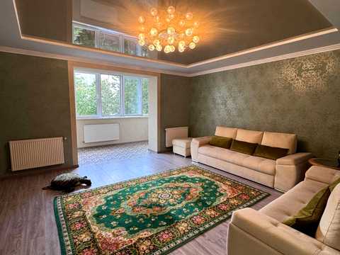 квартира за адресою Гетьмана Петра Дорошенка вул., 18-Б