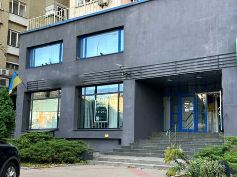 комерційна за адресою Антоновича вул. (Горького), 122