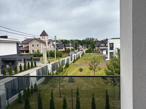 будинок за адресою с. Конопниця, Дзеркальна