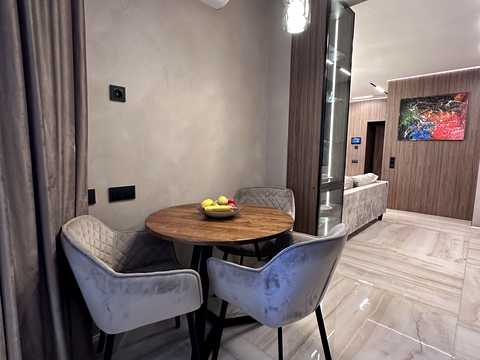 квартира за адресою Академіка Амосова вул., 67