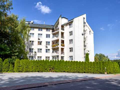 квартира за адресою Олександра Олеся вул., 25-Д