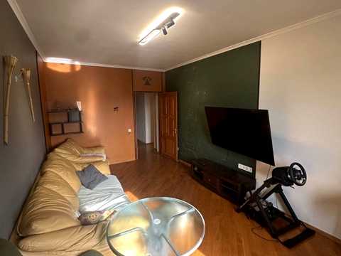квартира по адресу Ревуцкого ул., 5