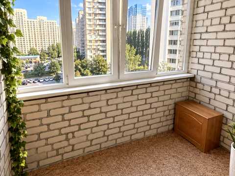квартира по адресу Ревуцкого ул., 5