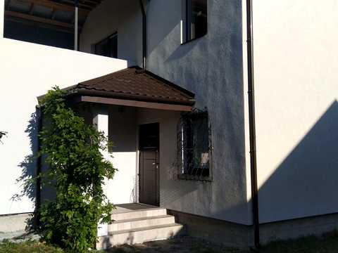 будинок за адресою 16-та Ентузіастів