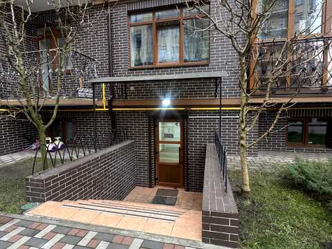 коммерческая по адресу Западная ул., 2