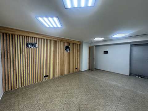коммерческая по адресу Западная ул., 2