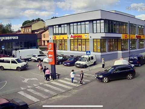 комерційна за адресою Вокзальна, 6б