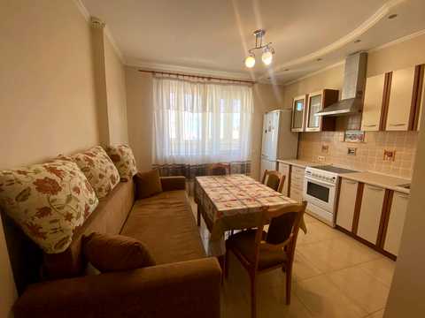 квартира по адресу Анны Ахматовой ул., 48