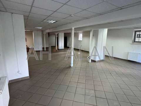 комерційна за адресою Професора Павловського вул. (Боткіна), 4