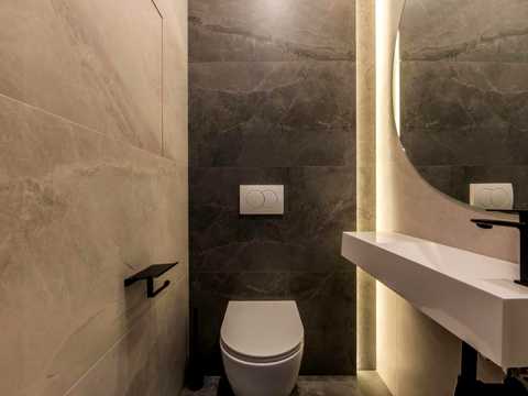 комерційна за адресою Київ, Деревлянська вул. (Якіра), 8