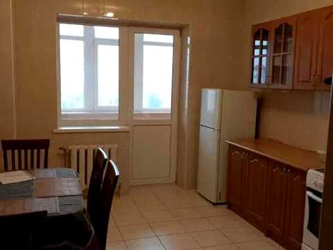 квартира за адресою Київ, Верховної Ради бульв., 14-Б