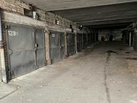 паркоместо по адресу Карпатської Січі ул. (Гвардійська), 85
