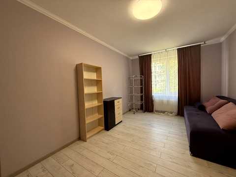 квартира за адресою Приміська вул., 1