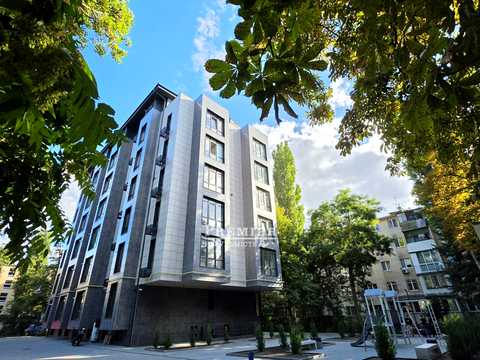 квартира за адресою Космонавтів вул., 32а