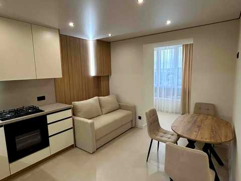 квартира за адресою Микулинецька вул., 116