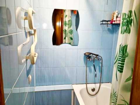 квартира за адресою Соборності вул. (Доценка), 32