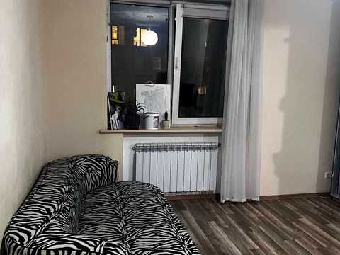 квартира за адресою Літературна вул. (Чехова), 6-В