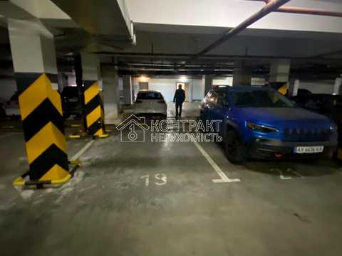 паркоместо по адресу Отакара Яроша пер., 20 к1
