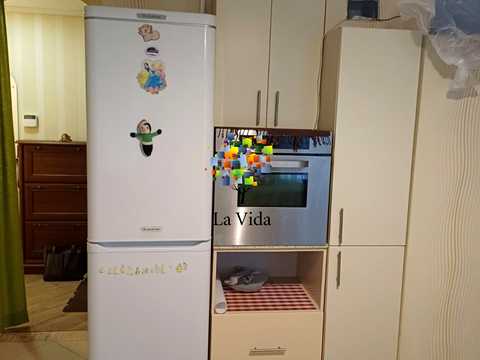 квартира за адресою Колекторна вул., 3