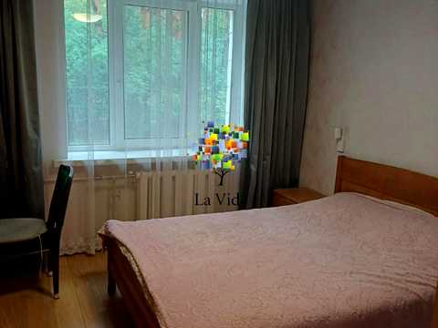 квартира за адресою Колекторна вул., 3