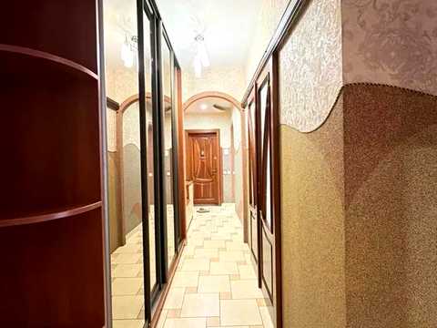 квартира за адресою Гетьмана Івана Мазепи вул. (Топольна), 23