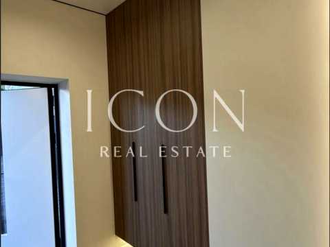 дом по адресу Захисників України ул. (Вокзальна)
