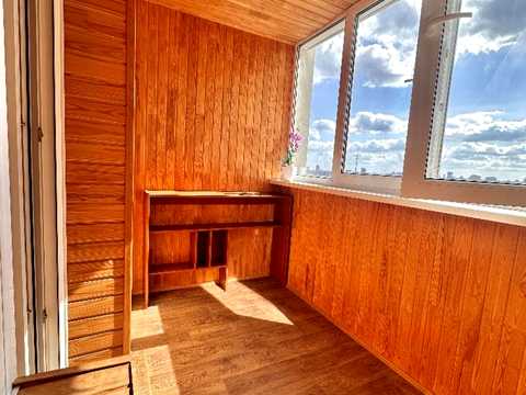 квартира за адресою Сергія Данченка вул., 5