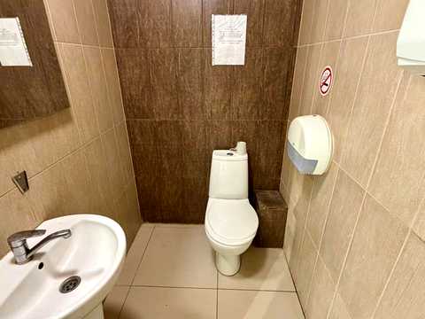 комерційна за адресою Науки просп. (Гагаріна), 90