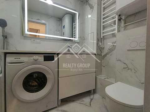квартира за адресою Миру просп., 33