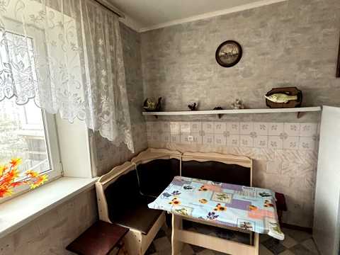 квартира по адресу Михаила Лушпы просп. (Космонавтів), 32