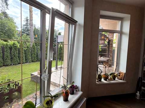 будинок за адресою Українська вул., 12-Д