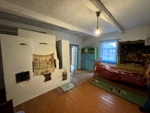 ділянка за адресою с. Грушвиця Перша, Травнева, 34