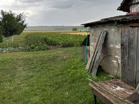 ділянка за адресою с. Грушвиця Перша, Травнева, 34