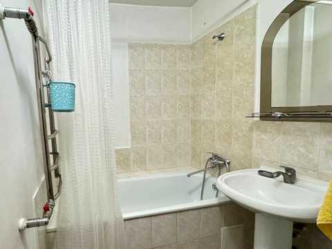 квартира за адресою Братиславська вул., 7