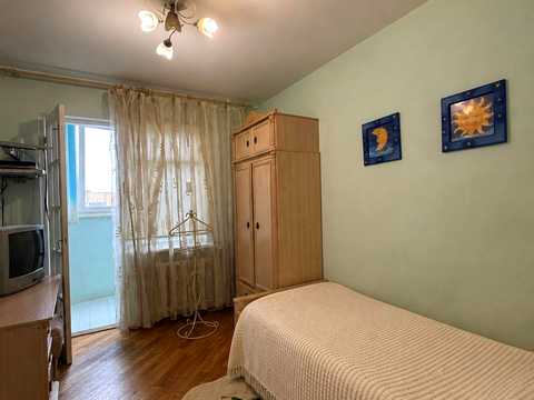 квартира по адресу Евгения Чикаленко ул., 50/1