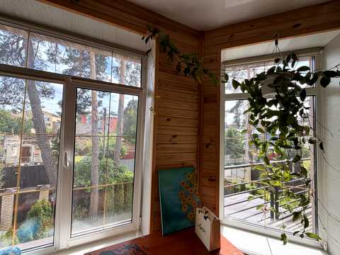 будинок за адресою Українська вул., 12Д