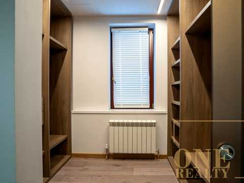 квартира за адресою Кропивницького вул., 10