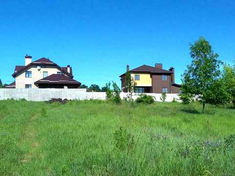 ділянка за адресою смт. Мала Данилівка, Левченко, 98