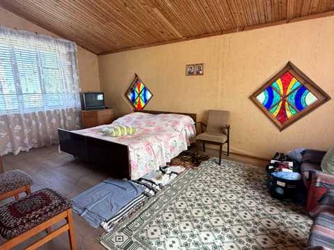 будинок за адресою с. Нова Українка, Гарна, 107