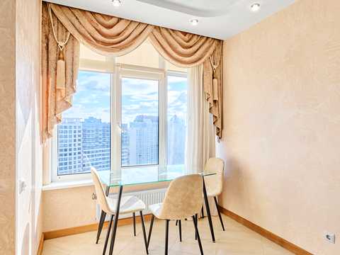 квартира за адресою Ованеса Туманяна вул., 3