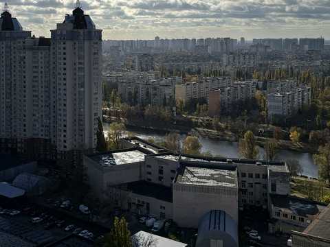квартира за адресою Ованеса Туманяна вул., 3